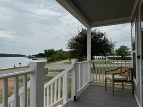 Lakefront Cabin 5 - Image 4