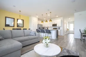 Elegant Villa Close to Disney | Pool & Mini Golf - Image 4