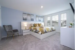 Elegant Villa Close to Disney | Pool & Mini Golf - Image 3