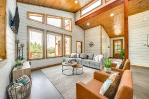 Luxe Broken Bow Home w/ Hot Tub & Fire Pit! - Image 5