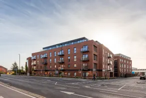 Stay Zeni, Ouse Court York 2BED Flat with Balcony - Image 5