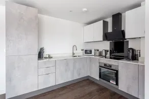 Stay Zeni, Ouse Court York 2BED Flat with Balcony - Image 3