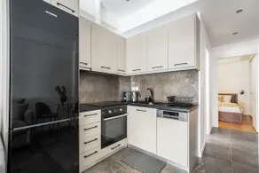 Glimmer 2-Bedroom Apartment in Athens - Image 4