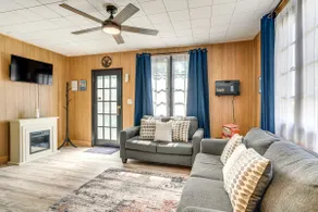 Patio & Hot Tub: Cozy Cabin Retreat in Bailey! - Image 3