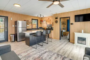 Patio & Hot Tub: Cozy Cabin Retreat in Bailey! - Image 5