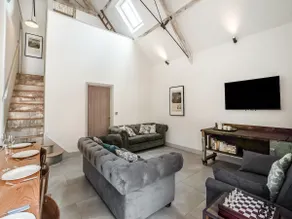 Milkmaids Barn - Image 3