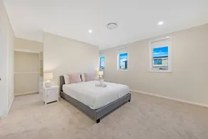 Large Cozy New House at Marsden Park - Image 3