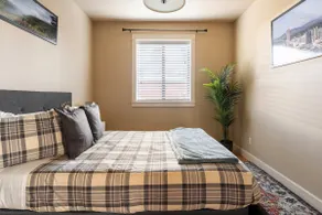 3BR/3BA • Garfield Retreat • Modern Build • Walkab - Image 5
