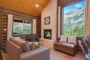 Secluded Cabin Retreat in Provo - Image 3