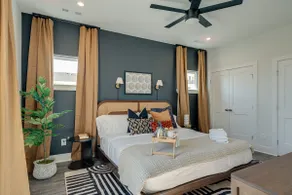 Disco Den 5623-TN Retreat–Sleeps 10 - Image 2