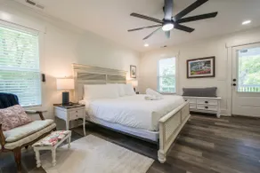 Charming 3BR w Balconies Walk to Flat Rock Playhouse - Image 3