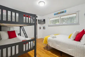 Game room/ Hot Tub / Pet Friendly/ Big Groups 20+ - Image 3