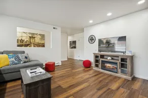 Game room/ Hot Tub / Pet Friendly/ Big Groups 20+ - Image 4