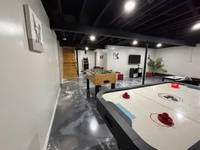Game room/ Hot Tub / Pet Friendly/ Big Groups 20+ - Image 2