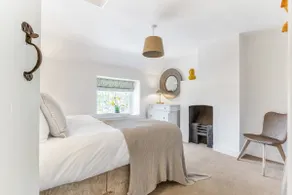 The Nook with Hot Tub - Image 4