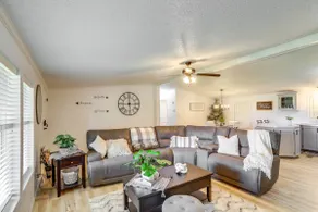 North Fairfield Family Home w/ Hot Tub & Porch! - Image 5