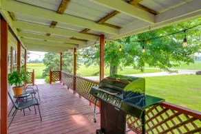 North Fairfield Family Home w/ Hot Tub & Porch! - Image 2