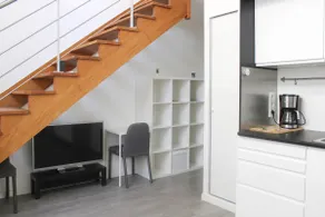 Duplex adjoining the Eiffel hall at Saint-Ouen - Image 5