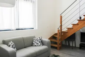 Duplex adjoining the Eiffel hall at Saint-Ouen - Image 2