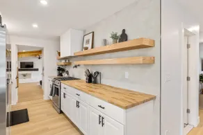 Renovated, Bright & Spacious Farmington Retreat! - Image 2