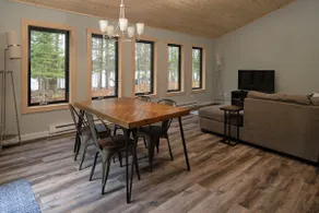 Modern lakeside home with fire pit, washer/dryer! - Image 4