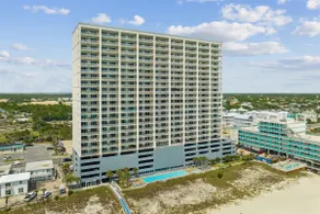 SPECTACULAR GULF BEACH FRONT VIEWS  20TH FLOOR RENOVATED CONDO SLEEPS 6 - Image 5