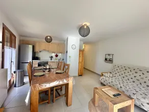 3 Rooms for 6 People - Image 2
