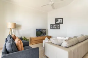 Blue Pacific 3 - Ocean Views & Swimming Pool - Holiday Yamba - Image 4