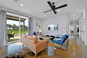 Serene Blanco Ranch with Pond Views - Image 5
