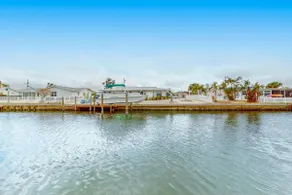 3BR home with Private Pool and Gazebo - Image 2