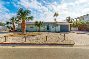 3BR home with Private Pool and Gazebo - Image 3