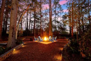 Horseshoe Pit•Game Room•Spa•Huge Backyard - Image 3