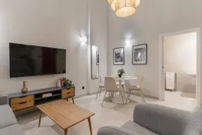 Modern Duplex-2 Bedrooms 2 Bathrooms-Delicias - Image 3