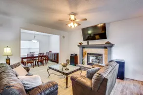 Spacious Olathe Home w/ Fireplace: Near Parks! - Image 4