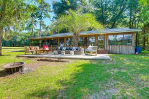 Pet-Friendly Ehrhardt Home w/ Private Pond & Yard! - Image 2