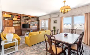 WintowinRentals Central and Bright Apartment - Image 4