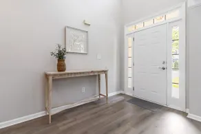 5-Bed Gem Close to Duluth Fun Sleeps 16 - Image 3