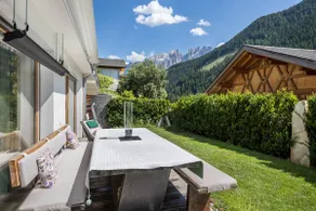 Apartamento 'Residence Latemarblick' con vistas a la montaña, terraza privada y Wi-Fi - Image 2