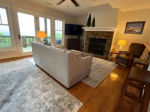 Echota Resort 2/2 w/ Expansive Views! Sleeps 6 - Image 3
