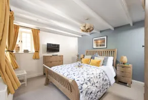 The Corner Cottage - Image 4