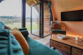 Luxury Rural Cabin with Wood Fired Hot Tub - Image 4