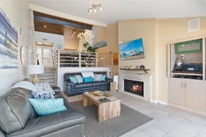 Picturesque Perfection in Leucadia - Image 3