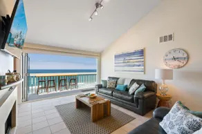 Picturesque Perfection in Leucadia - Image 2