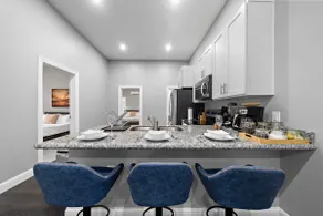 Stylish Apt Near Downtown | Games WiFi Smart TVs - Image 3