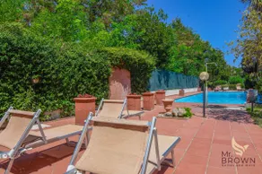 Mr Brown Aurelia Resort con piscina - Image 3