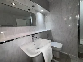 Fabulous flat in Hotel Grounds - Image 5