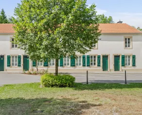 Gîte Lasauvage 83 - Image 2