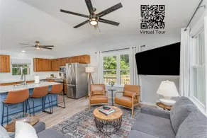 Relaxing Belmont Escape, 4BR, Pet Friendly - Image 2