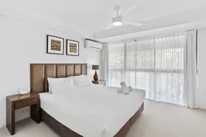 Burleigh Headland 2 Bedroom Stay - Image 3