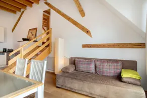 The large apartment, 80 square meters, balcony - Image 3